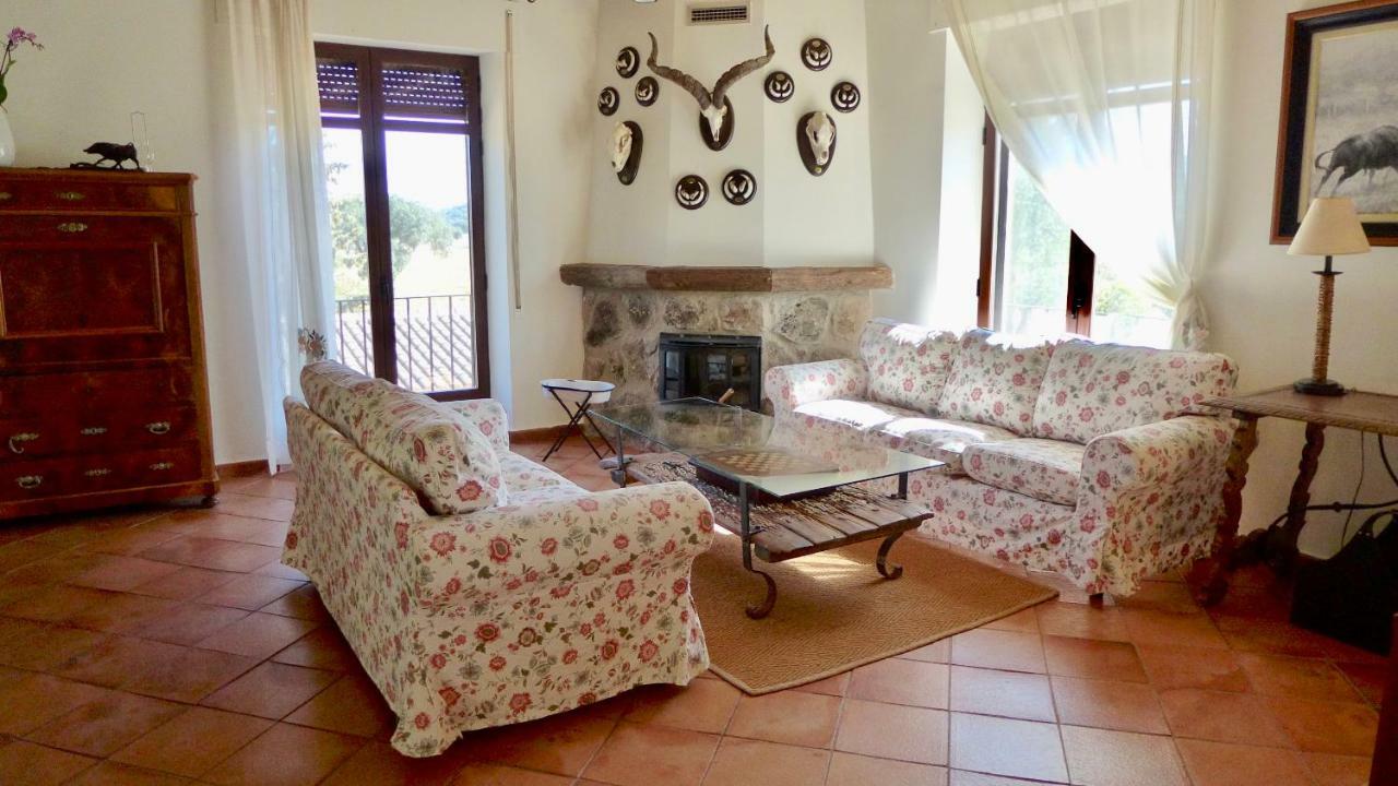 Complejo Valdepusa Casa de férias