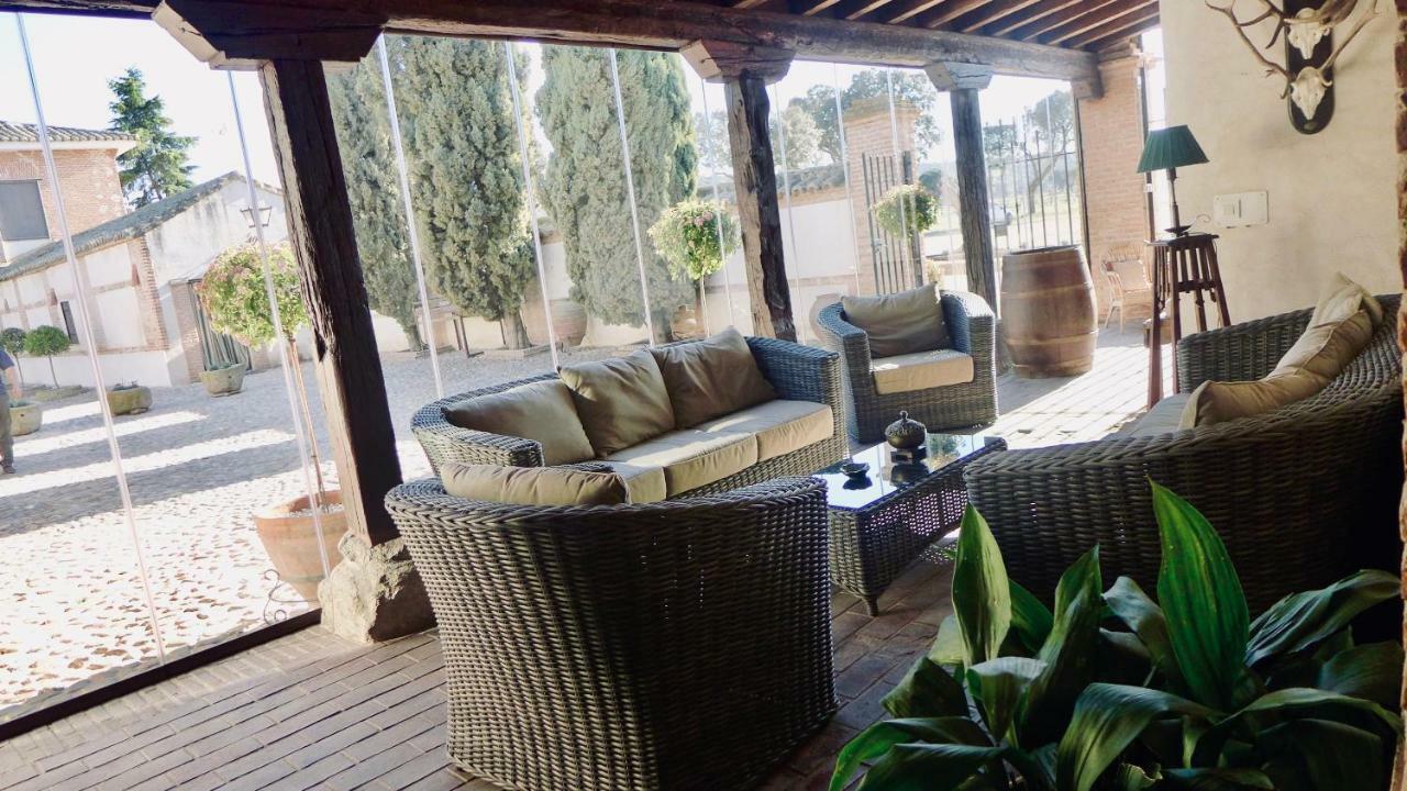 Complejo Valdepusa Casa de férias *